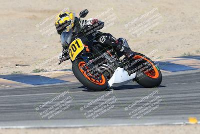 media/Nov-16-2025-Race Pace (Sun) [[8c5fa54630]]/Verified Riders/1-Turns 9 and 10 (925am)/